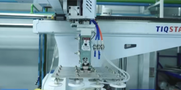 snus can manufacture picture